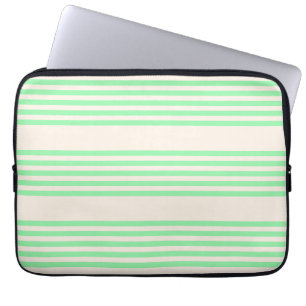Fünf Streifen in grün und beige Laptopschutzhülle