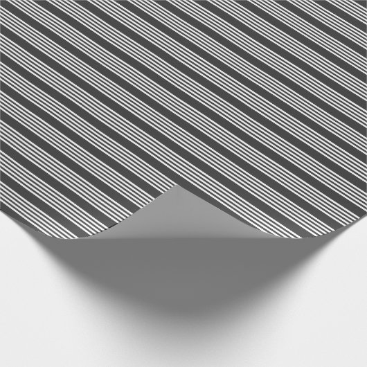 Fünf Streifen, weiß und kohleweiß Geschenkpapier (Ecke)