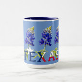 Fünf Texas Bluebonnet-Blume zur blauen Tasse (Zentrum)