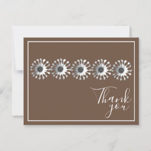 Fünf White Daisise Brown Hintergrund Vielen Dank Postkarte