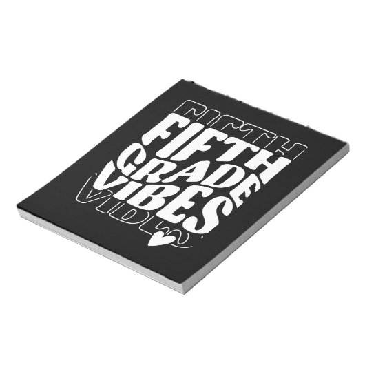 Fünfte Klasse Vibes zurück zur Schule Notizblock (Rotiert)