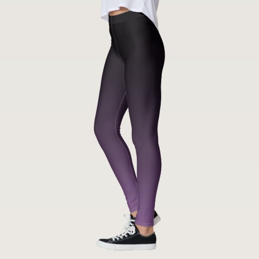 Fünfzig u. fabelhaftes Weiß auf lila u. schwarzem Leggings (Links)
