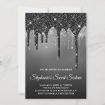 Funkelnd Black Silver Glitzer Gray Ombre Sweet 16 Einladung<br><div class="desc">Schaffen Sie Ihre eigene stilvolle Sweet 16 Geburtstagsfeier für Ihre Tochter oder einen weiteren Meilenstein für Ihren besten Freund. Dekorative Imitate funkelnd Glitzer in Schwarz und Silber. Die digitale Hintergrundkunst weist einen mittleren bis dunkelgrauen Farbverlauf auf. Passen Sie die einladende Farbe oder die Stile ihres weißen Schriftartes für ihren 16....</div>