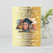 Funkelnd Chic Gold Metallic Foto Graduation Party Einladung (Stehend Vorderseite)