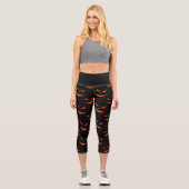 Funkelnd Jack O'Lantern-Gesichtsausschnitt Capri Leggings (Vorderseite)