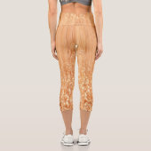 Funkelnd orangefarbener Bambusholzprint Capri Leggings (Rückseite)