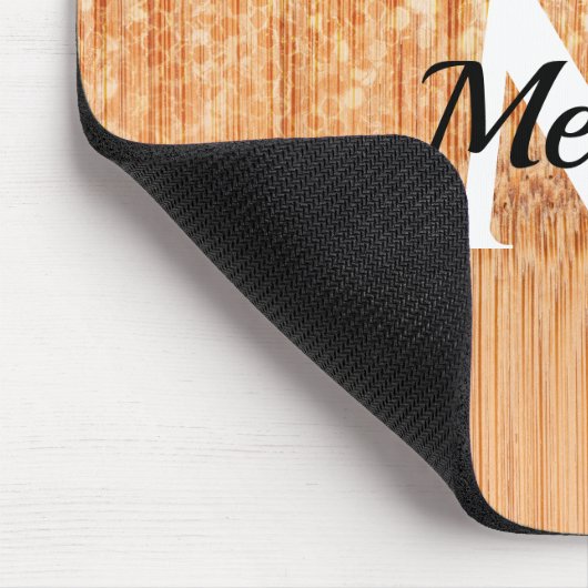 Funkelnd orangefarbener Bambusprint Monogram Mousepad (Ecke)