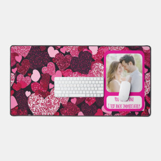 Funkelnd rosa Herzen I Text sofort zurück Schreibtischunterlage