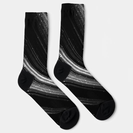 Funkelnd silberfarbene Zickzack Linien Socken (Rechts)