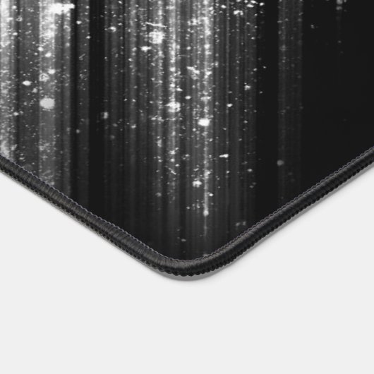 Funkelnd silberne Schwarzgalaxie Zickzack Monogram Schreibtischunterlage (Ecke)