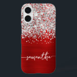 Funkelnd Silberner Glitzer Roter Glam Name iPhone 16 Hülle<br><div class="desc">Passen Sie das moderne handgeschriebene Style-Skript mit Swash-Glyphen an, um Ihre eigene personalisierte Groß-/Kleinschreibung zu erstellen. Löschen Sie die Symbole, wenn Sie das Skript alleine mögen. Fügen Sie ein Monogramm Initial hinzu, um eine erste Kombination aus Vornamen zu erstellen. Girly Imitats silber Glitzer und gebürstete rote Metal-Folie digitale Kunst drucken...</div>