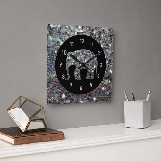 Funkelnd silberner Mosaik-Glitzer Elephant Quadratische Wanduhr (Büro)