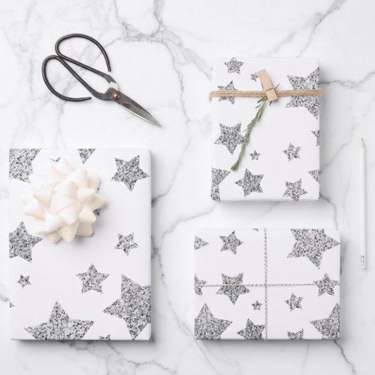 Funkelnd Silver Stars Weihnachtsmuster auf Weiß Geschenkpapier Set (Vorderseite)
