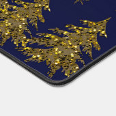 Funkelnd Weihnachtsbaum, Mond, blaue Sterne Schreibtischunterlage (Ecke)