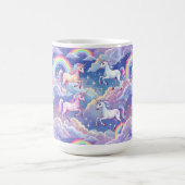 Funkelnder Regenbogen und Einhörner auf Wolken Kaffeetasse (Mittel)