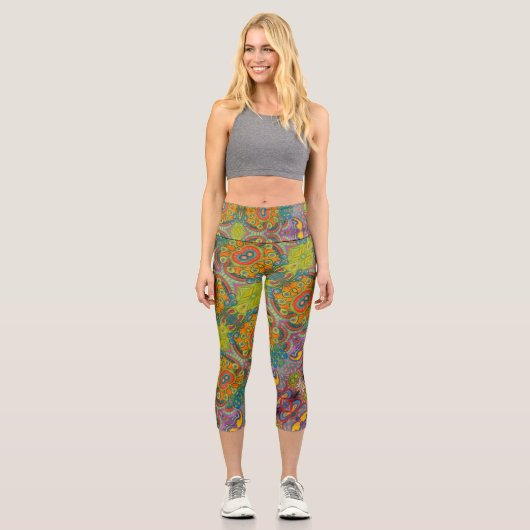 Funkes Retromuster Capri Leggings (Vorderseite)