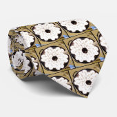 FUNKTIONIERENDE HELLE KRAWATTE (Gerollt)