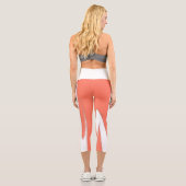 Funky Abstrakt Art Coral White Capri Leggings (Rückseite)