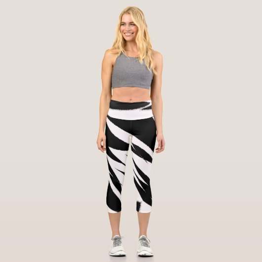 Funky Abstrakt Art Schwarz-weiß Capri Leggings (Vorderseite)