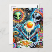 Funky Alien Eating Fried Eggs Postkarte (Vorne/Hinten)