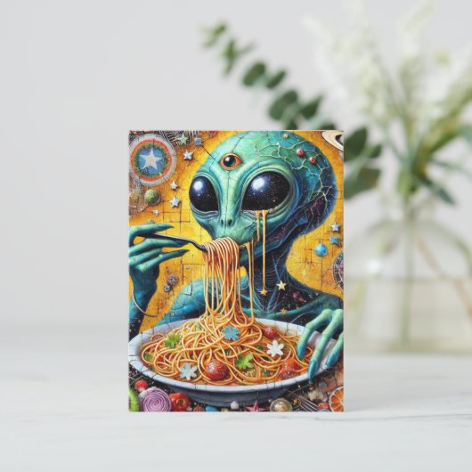 Funky Alien Eating Spaghetti Postkarte (Stehend Vorderseite)