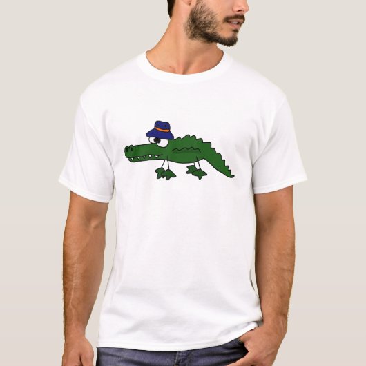 Funky Alligatortragender Fischen-Hut-Cartoon T-Shirt (Vorderseite)