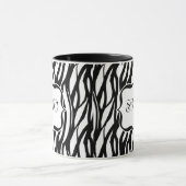 Funky Black/White Zebra Monogramm Tasse (Zentrum)