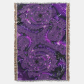 Funky Bold Boho Lila digitales Abstraktes Fraktal Decke (Vorderseite Vertikal)