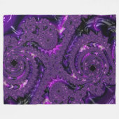 Funky Bold Boho Lila digitales Abstraktes Fraktal Fleecedecke (Vorderseite (Horizontal))