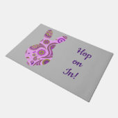 Funky Bunny in Crazy Paisley Fußmatte (Schrägansicht)