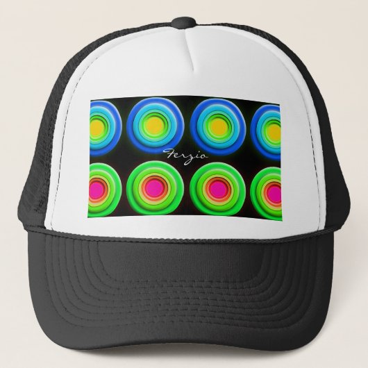 Funky Colorful 3D Circles Truckerkappe (Vorderseite)