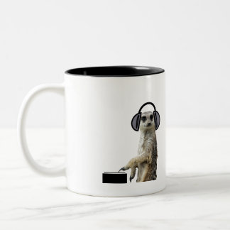 Funky cooles meerkat DJ Zweifarbige Tasse