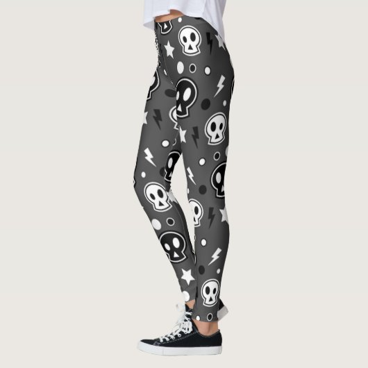 Funky Dark Skull Pattern Leggings (Links)