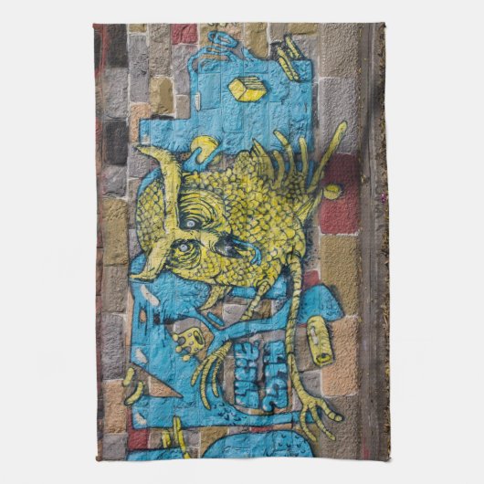 Funky Fantasy Horned Owl Graffiti Geschirrtuch (Vertikal)