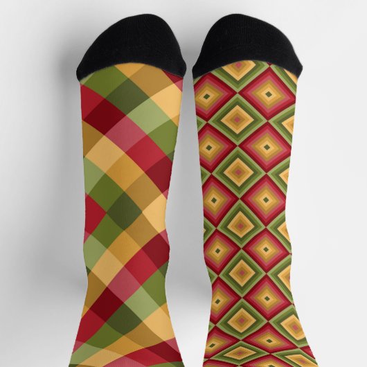 Funky farbenfrohe, schlecht aufeinander abgestimmt socken (Oben)