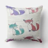 Funky Foxes Throw Kissen (Vorderseite)