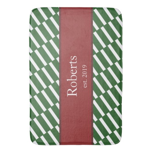 Funky Green Pattern Family Name and Year Modern Badematte (Vorderseite Vertikal)