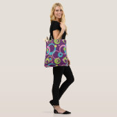 Funky Lila Circles All-Over-Print Bag Tasche (Am Model)
