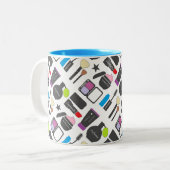 Funky Makeup Collage Pattern Zweifarbige Tasse (Vorderseite Links)