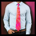 Funky Muster Citrus Orange Yellow & Hot Pink Krawatte<br><div class="desc">Funky Muster in Citrus Orange Gelb und Hot Pink. Original handgezeichnetes Design aus dem Loud und Sassy Geschäft. Ein einzigartiges Kunstwerk,  das ein stilvolles Geschenk und ein großartiges kleine Geschenk macht.</div>
