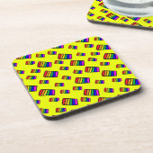 Funky Neon Rainbow Block Pattern Getränkeuntersetzer (Linke Seite)