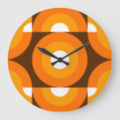 Funky Orange Braune Retro-Kreis-Kunstmuster Große Wanduhr (Vorderseite)