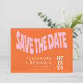 Funky Retro Groovy Einzigartiges Foto Rosa Orange  Save The Date (Stehend Vorderseite)