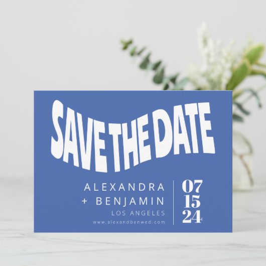 Funky Retro Mod Einzigartiges Foto Bright Blue Cus Save The Date (Stehend Vorderseite)