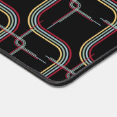 Funky Retro Wavy Stripes Blue Red Yellow Black Schreibtischunterlage (Ecke)