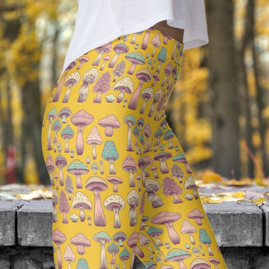 Funky Saffron Orange Wild Sh'rooms Muster Leggings