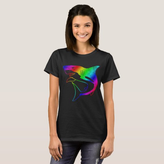 Funky shark in psychedelischem Regenbogen T-Shirt (Vorne ganz)