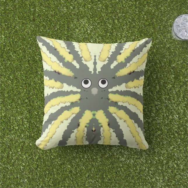 Funky Spider Legs Pillow Kissen (Golfball-Marker)