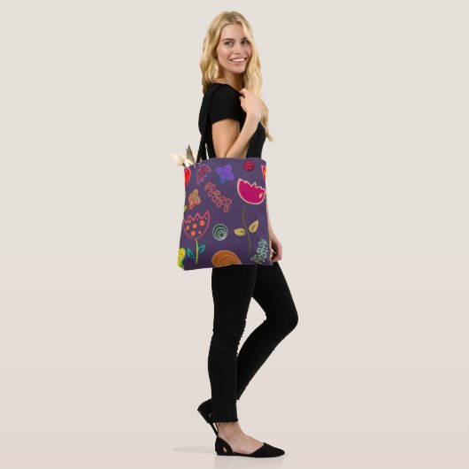 Funky Tulip Pattern Purple Tasche (Am Model)