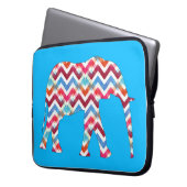 Funky Zickzack-Zickzack Elefant auf aquamarinem Laptopschutzhülle (Vorderseite Links)